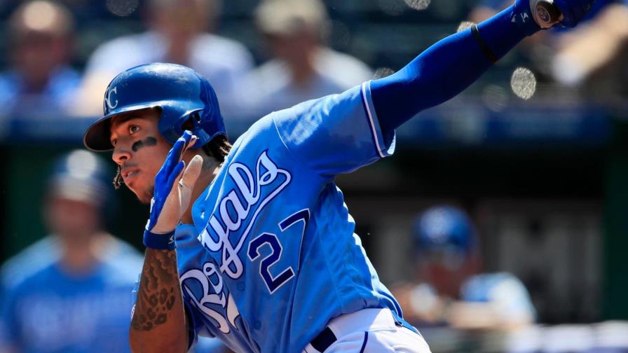 Hombro izquierdo de Adalberto Mondesi está nítido y fuera de lesión