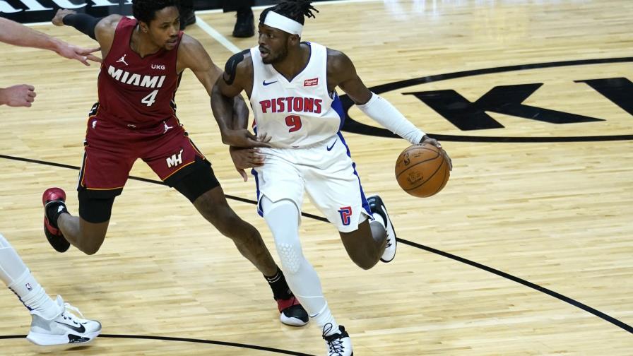 Pistons propinan paliza a domicilio a Heat