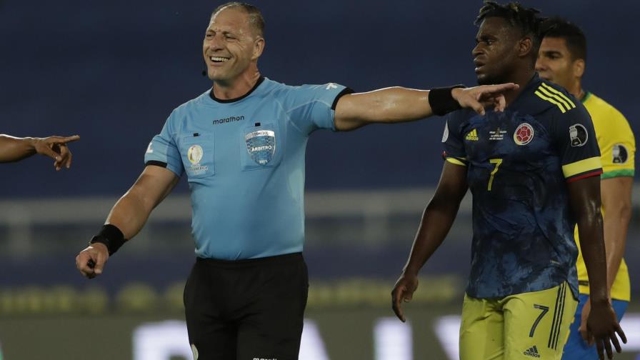 Colombia estalla de ira contra arbitraje en Copa América