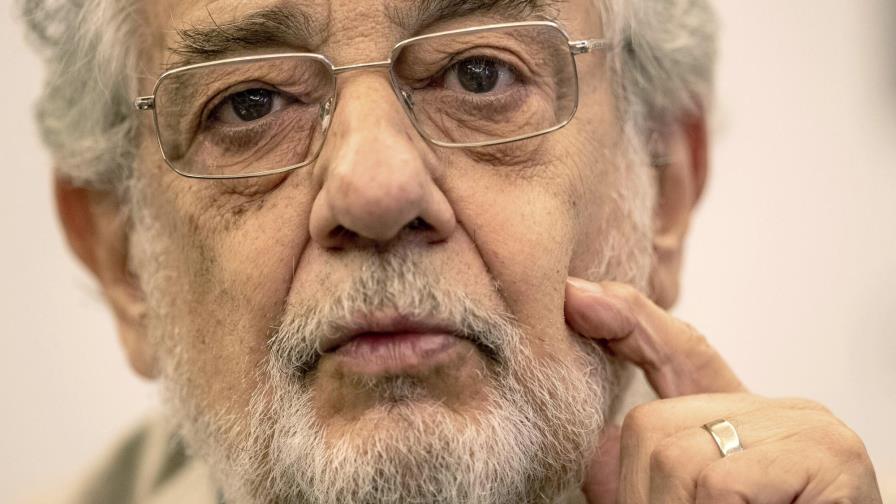 Plácido Domingo no estará en actos culturales de Tokio 2020