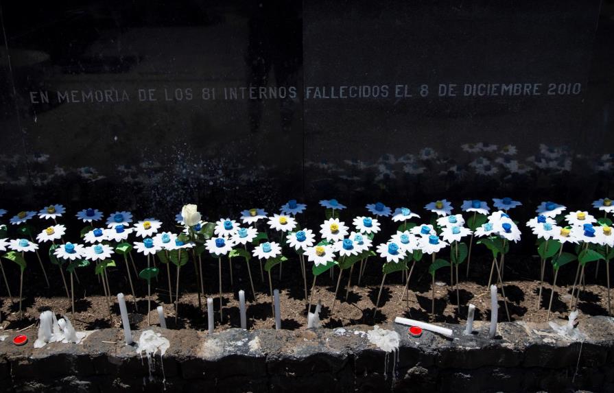 Chile lamenta la tragedia que hace 10 años reveló su precariedad carcelaria