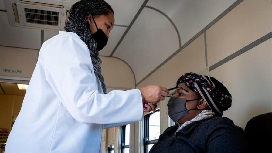 Sudáfrica detecta una nueva variante del coronavirus con múltiples mutaciones Sudáfrica detecta una nueva variante del coronavirus con múltiples mutaciones