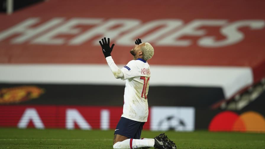 Neymar logra doblete; PSG derrota a Man United en Champions Neymar logra doblete; PSG derrota a Man United en Champions