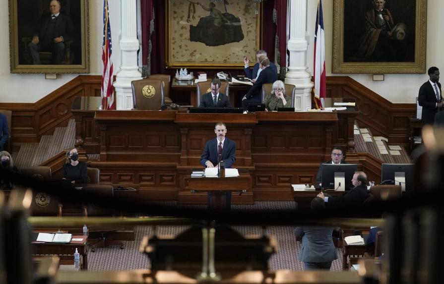 Republicanos aprueban nueva ley electoral en Texas