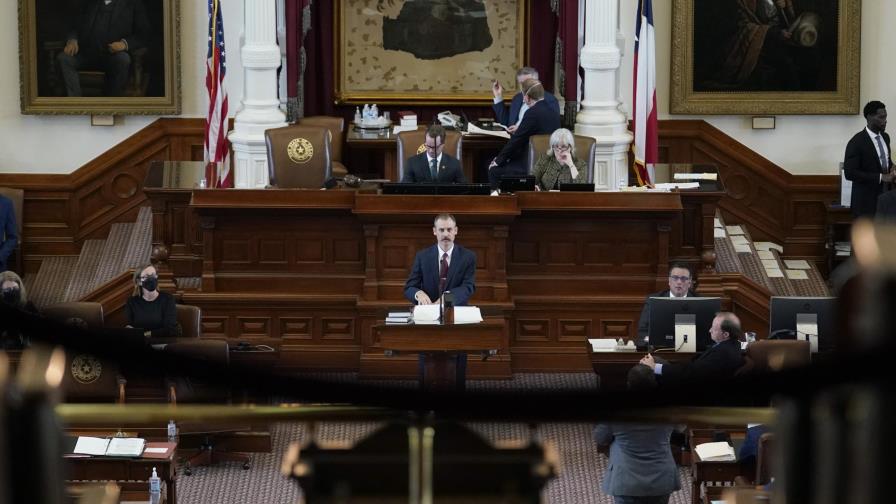 Republicanos aprueban nueva ley electoral en Texas