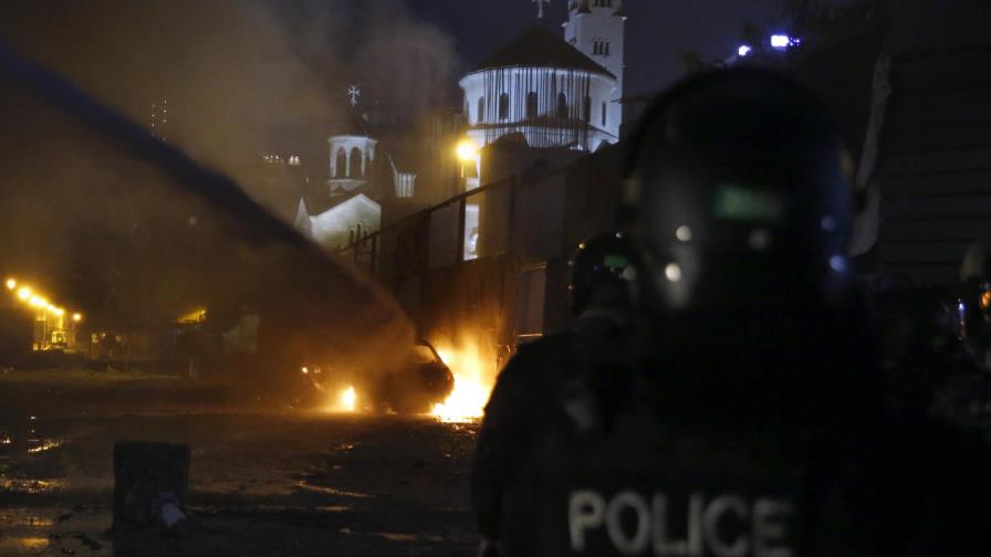 Turba ataca oficina de líder suní en Líbano