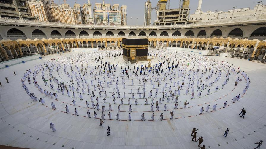 Saudi Arabia limita el haj a 60.000 residentes en el reino