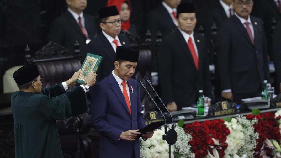 Presidente de Indonesia presta juramento para 2do mandato Presidente de Indonesia presta juramento para 2do mandato