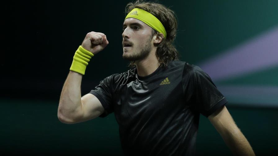 Tsitsipas y Rublev avanzan, Wawrinka eliminado de Rotterdam
