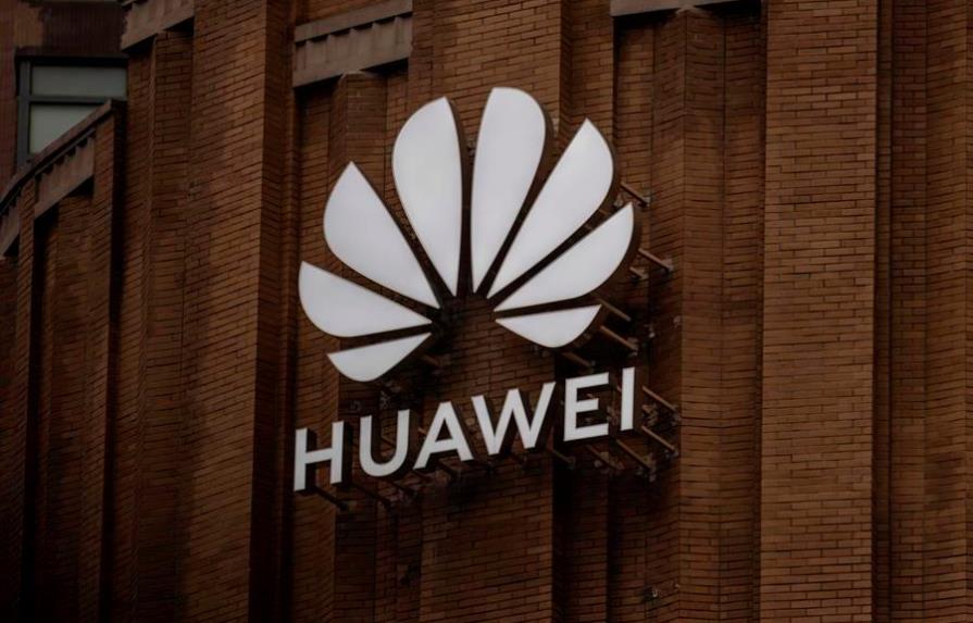 Huawei califica de injusta la restricción de visados de EEUU a sus empleados