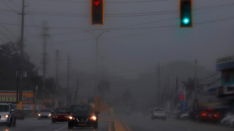 Sistema tropical con fuertes lluvias se acerca a Islas Vírgenes y Puerto Rico