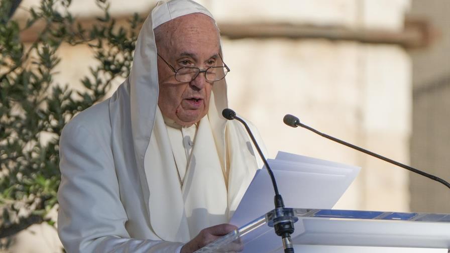 El papa no irá a conferencia climática de la ONU en Glasgow