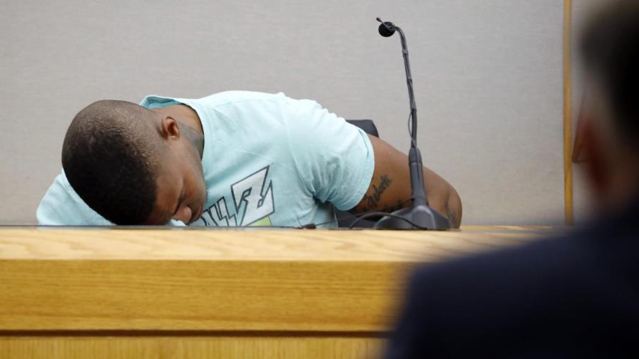 Dallas: Investigan muerte de testigo en caso contra policía