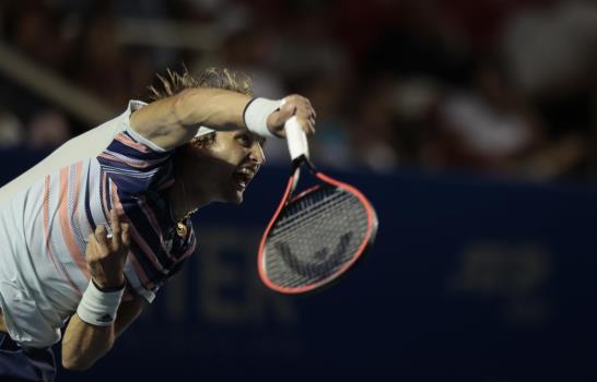 Estadounidenses Williams y Stephens caen en Acapulco