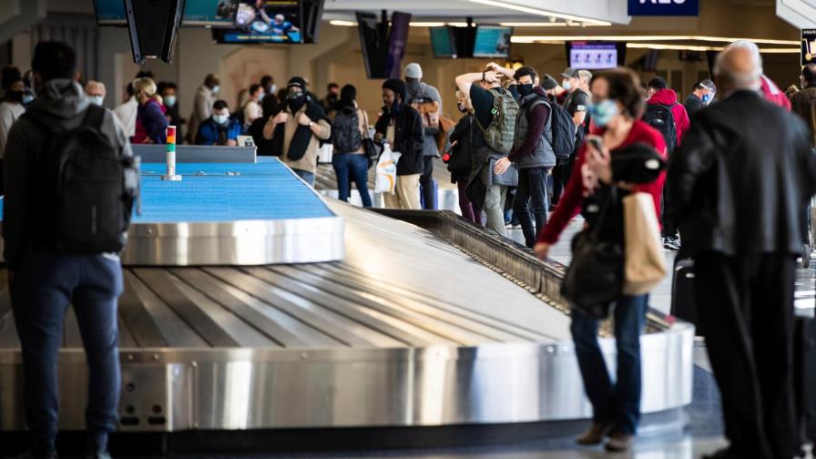 EEUU: 1.28 millones de personas viajaron en avión el domingo EEUU: 1.28 millones de personas viajaron en avión el domingo