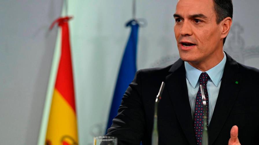 Francia y España firman convenio “histórico” de binacionalidad entre ambos países