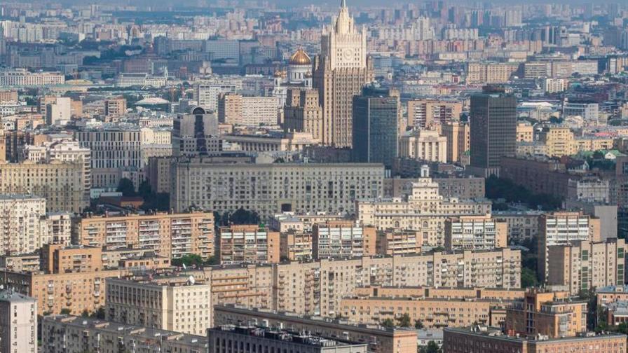 Moscú prosigue desescalada con apertura de atracciones y centros recreativos