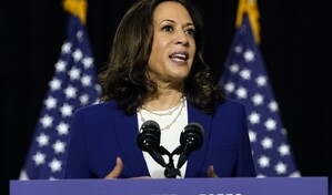 J&uacute;bilo en la rama jamaiquina de la familia de Kamala Harris