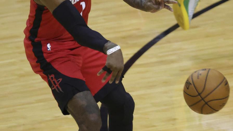 Houston supera a Sacramento en un partido donde no jugó James Harden