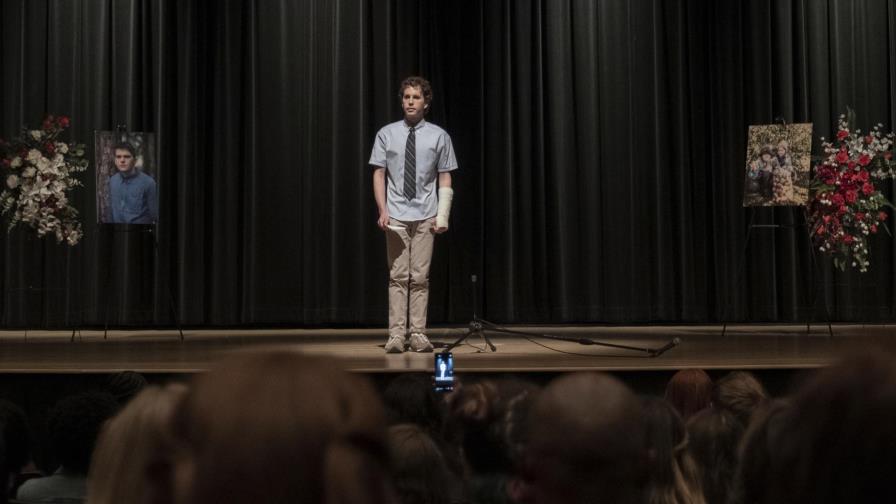 “Dear Evan Hansen” se estrena con poco brillo en cines