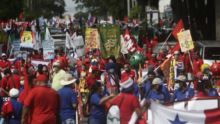 Presidente boliviano encabeza marcha del Día del Trabajo