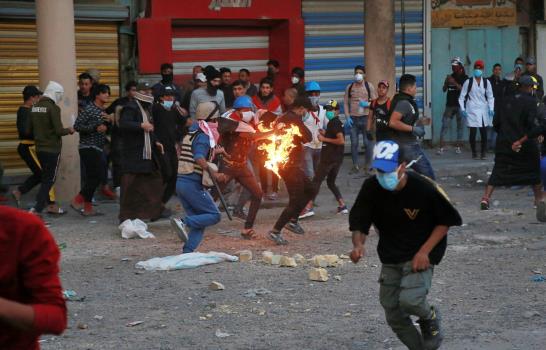Irak: Mueren 8 manifestantes durante protestas Irak: Mueren 8 manifestantes durante protestas