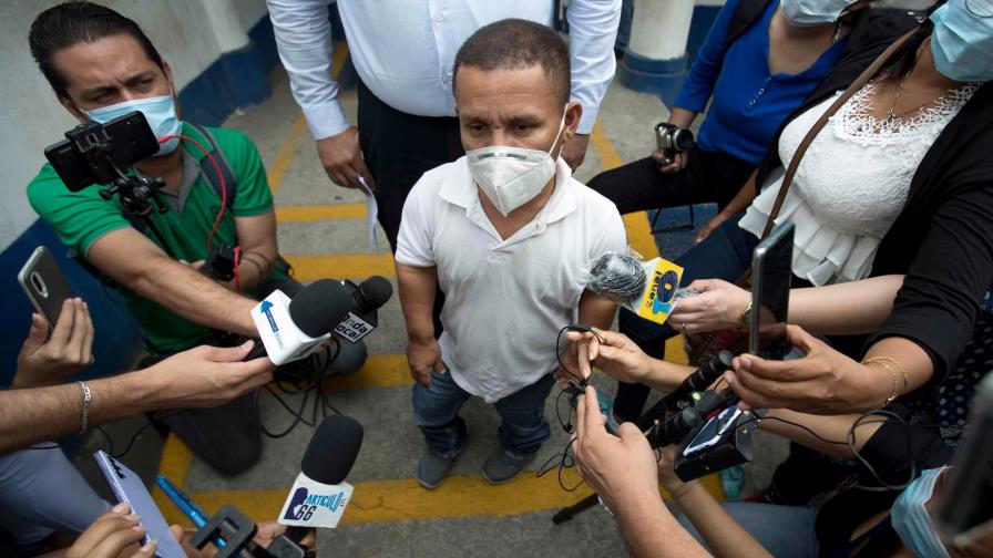 La prensa de Nicaragua ve arremetida de Ortega contra medios independientes