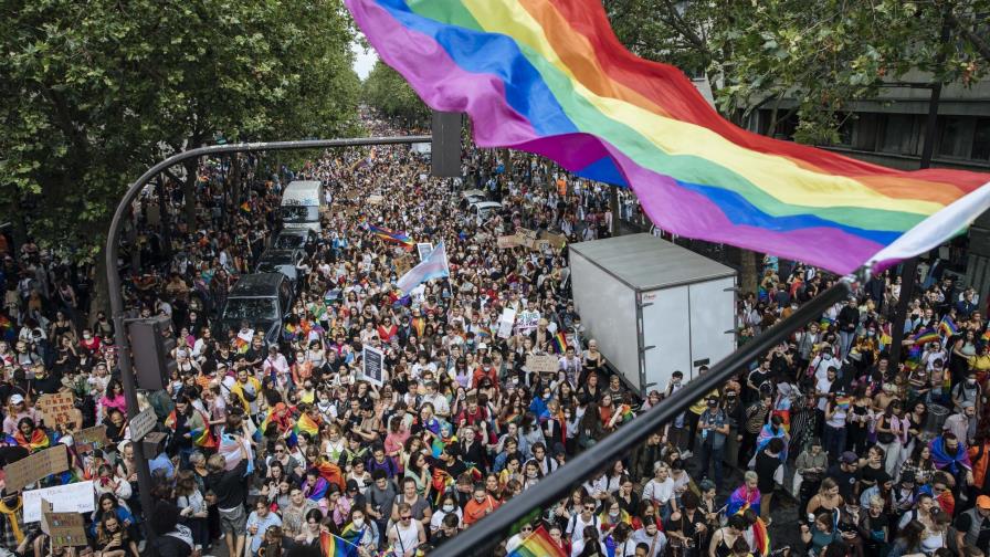 Reproducción asistida para solteras y lesbianas en Francia Reproducción asistida para solteras y lesbianas en Francia