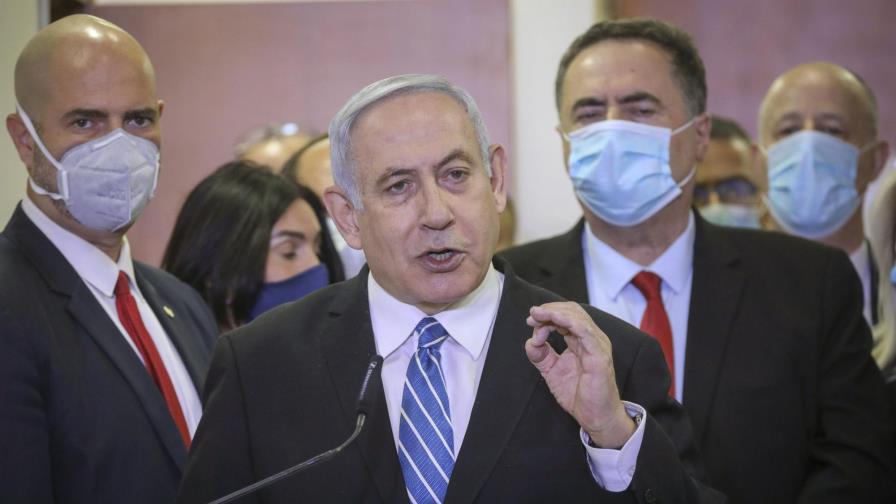 Netanyahu acude a amigo para costear su juicio de corrupción Netanyahu acude a amigo para costear su juicio de corrupción