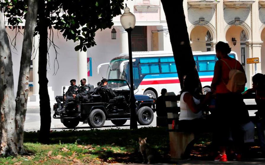 Activistas denuncian largos arrestos domiciliarios tras las protestas en Cuba