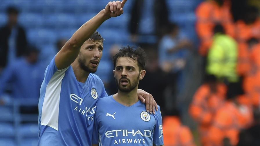 Manchester City golea a Norwich 5-0