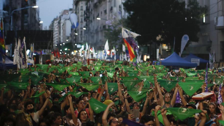 Diputados argentinos aprueban legalización del aborto Diputados argentinos aprueban legalización del aborto
