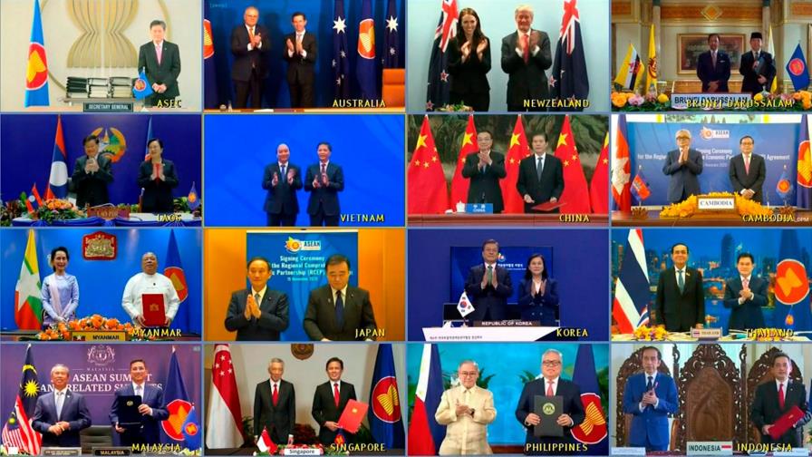 China encabeza el mayor tratado de libre comercio del mundo