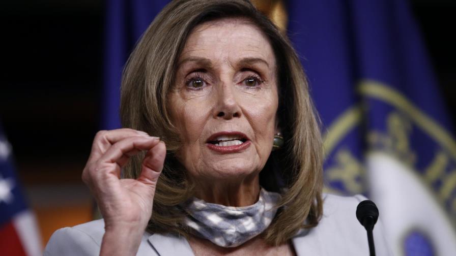Pelosi convoca sesión para examinar crisis del correo postal Pelosi convoca sesión para examinar crisis del correo postal