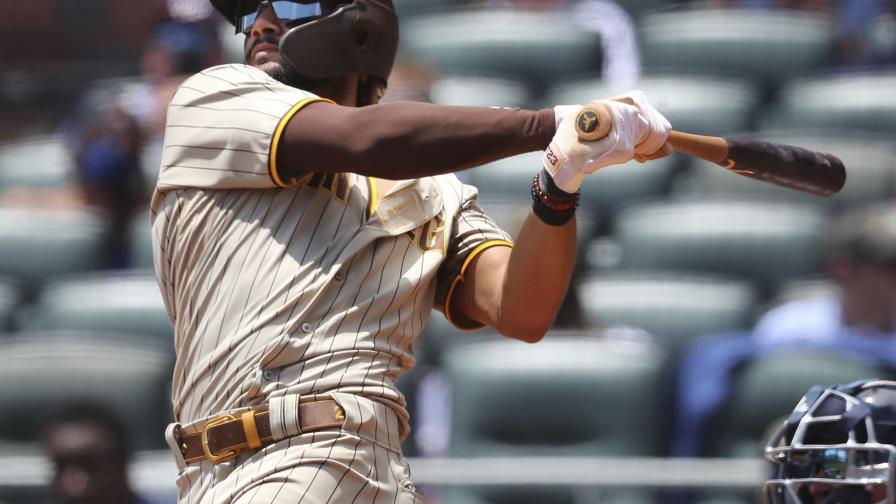 Padres ganan 1er juego a Bravos; el 2do se suspende