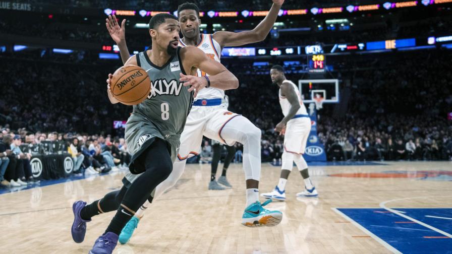 Dinwiddie anota 30 puntos en 3er victoria seguida de Nets