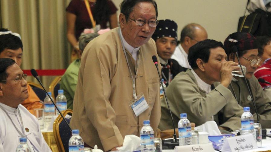 Muere político de Myanmar que contrajo COVID-19 en prisión Muere político de Myanmar que contrajo COVID-19 en prisión