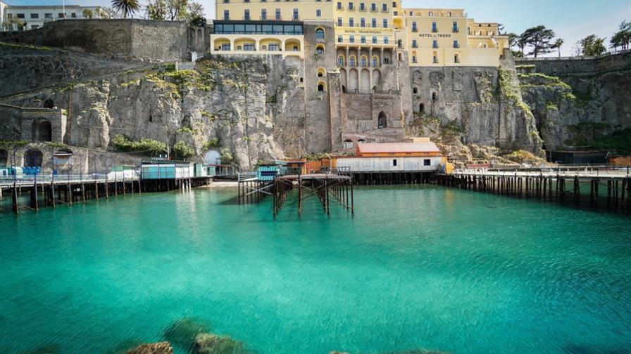 El turismo italiano registra pérdidas por 20,000 millones de euros por el COVID-19