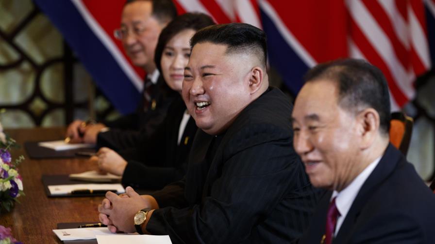 Norcorea repite amenaza mientras EEUU defiende sus maniobras