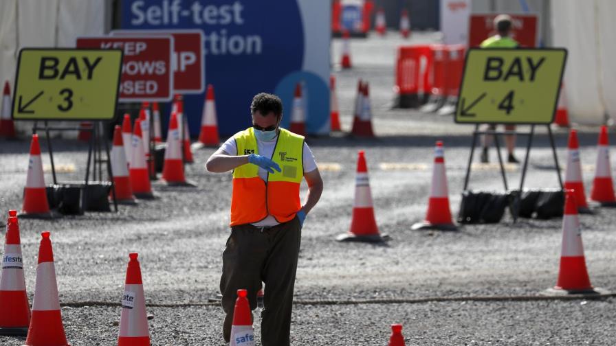 Gran Bretaña endurece medidas por repunte de COVID-19 Gran Bretaña endurece medidas por repunte de COVID-19