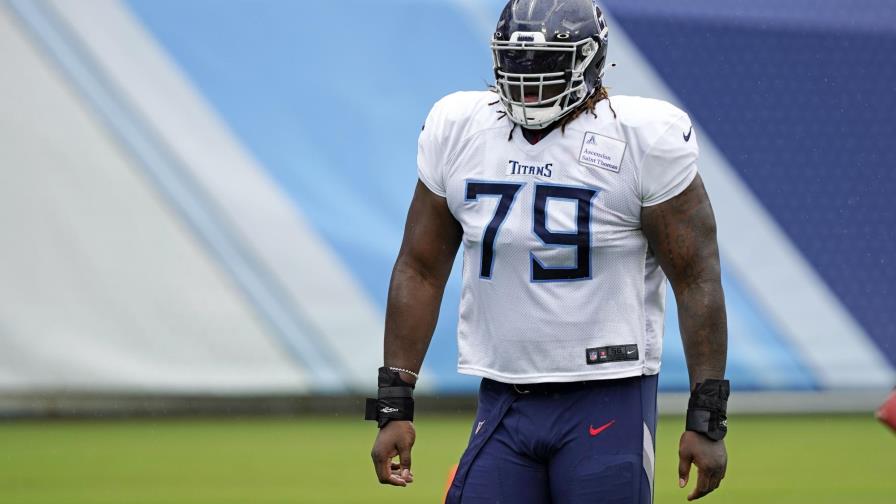 Titans y Dolphins acuerdan canje por Isaiah Wilson
