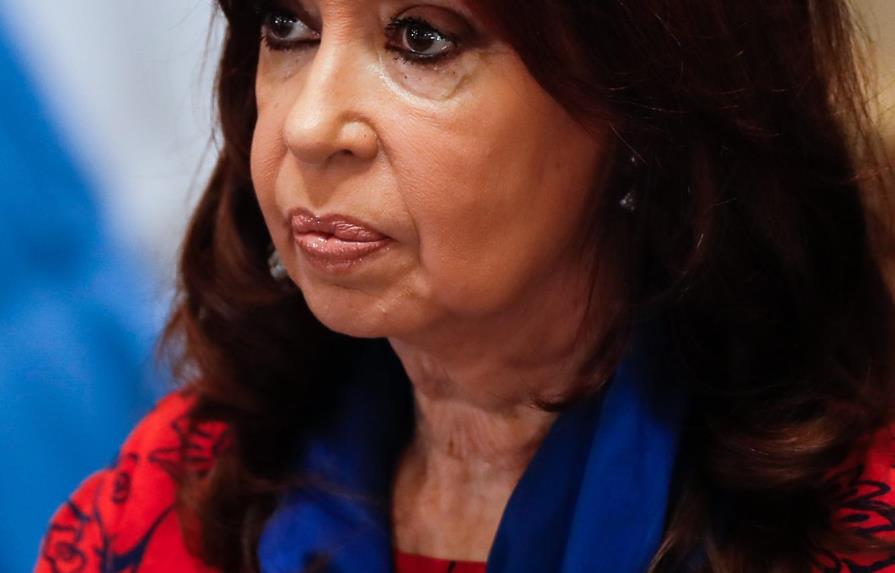 Oficina anticorrupción argentina retira querellas contra Cristina Fernández