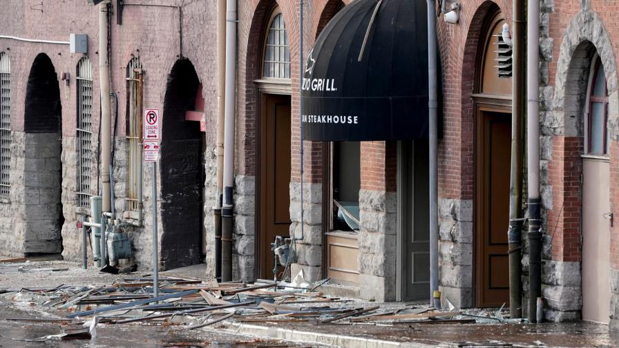 La Policía investiga una explosión en el centro de Nashville La Policía investiga una explosión en el centro de Nashville