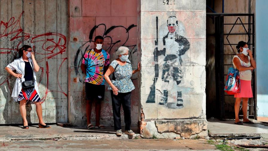 Nuevos brotes en La Habana retrasan los planes de reapertura de Cuba