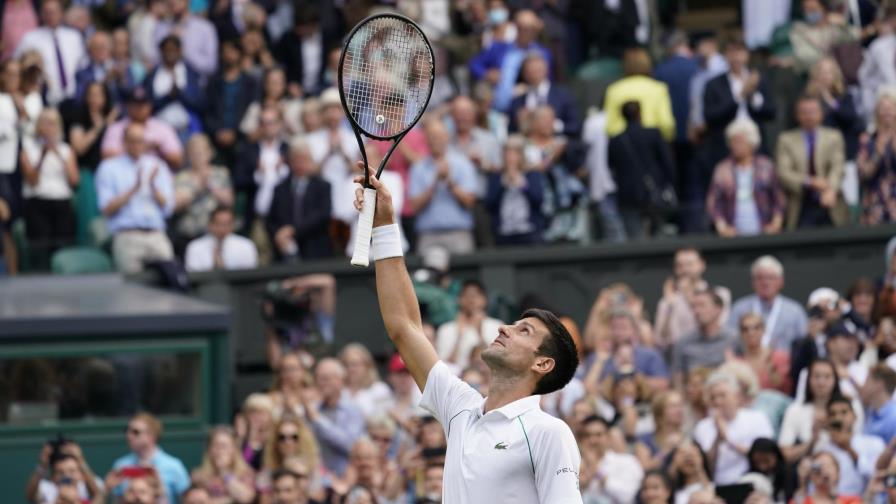 Wimbledon: Djokovic va por 20mo Slam, Berrettini por el 1ro