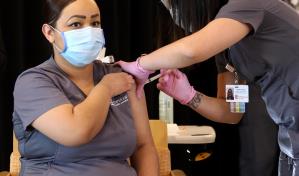 Otra vacuna contra COVID-19 en fase final de pruebas en EEUU