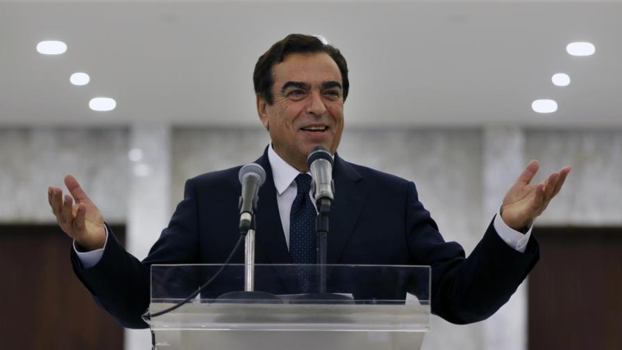 A. Saudí expulsa a embajador libanés tras críticas por Yemen A. Saudí expulsa a embajador libanés tras críticas por Yemen