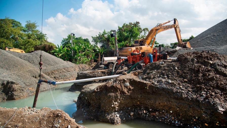 La escasez de agua se agudiza en zonas afectadas por avería