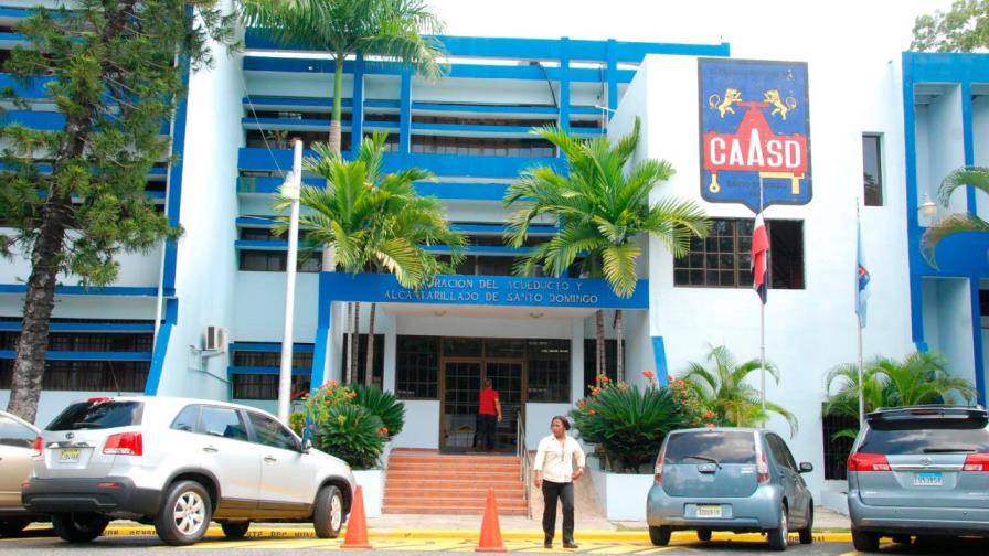 CAASD dispone descuento de hasta un 50% en facturas atrasadas