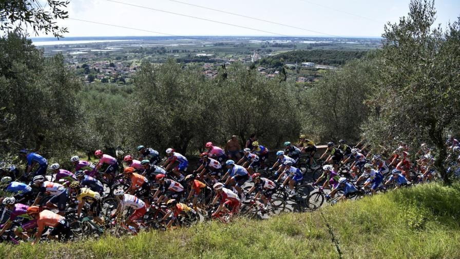 Tirreno: Ackermann supera a Gaviria para ganar primera etapa